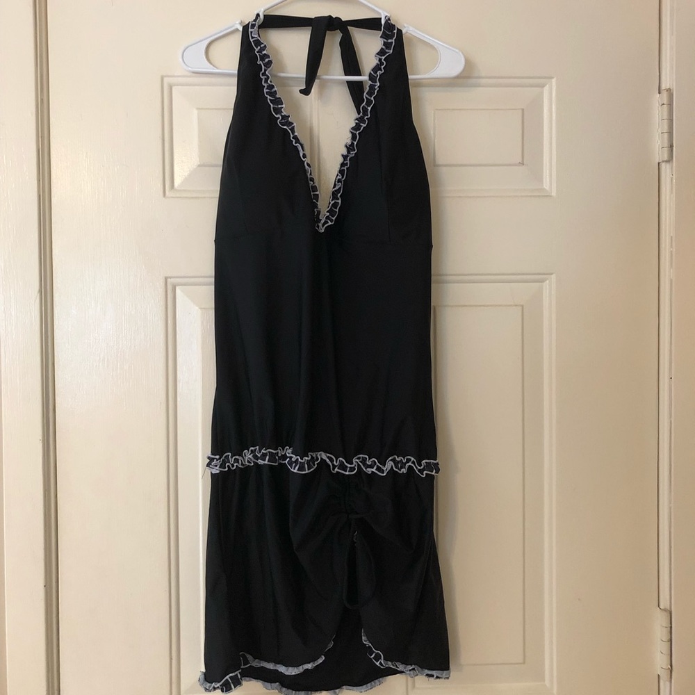 NWOT black halter tankini top XXL with ruffle trim